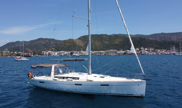 Beneteau Oceanis 45