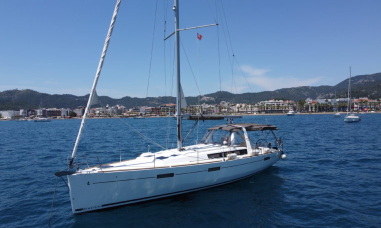 Beneteau Oceanis 45
