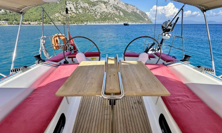 Hanse 415