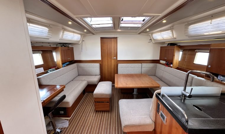 Hanse 455