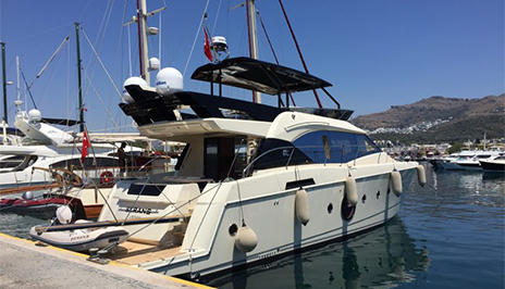 Yeni Beneteau Monte Carlo 6 Sahibine Kavuştu
