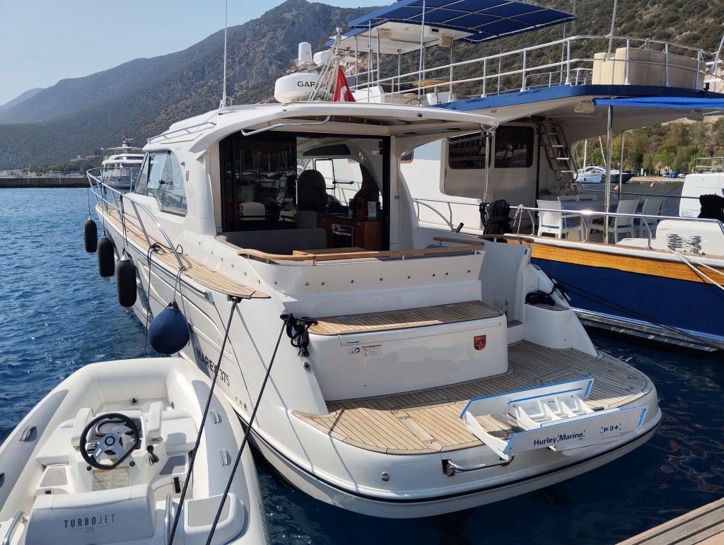 Marex 375