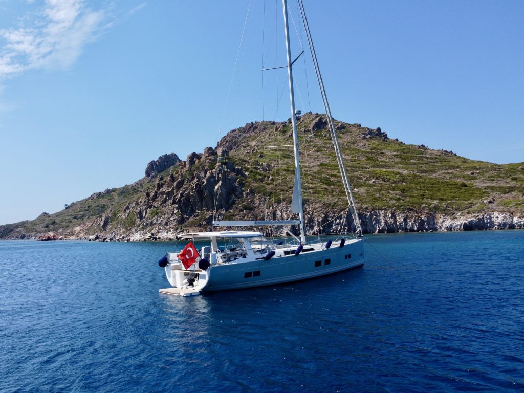 Hanse 588