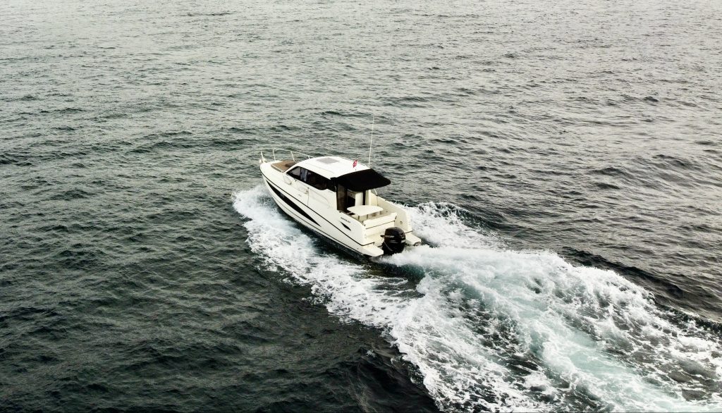 Quicksilver 905 Weekend