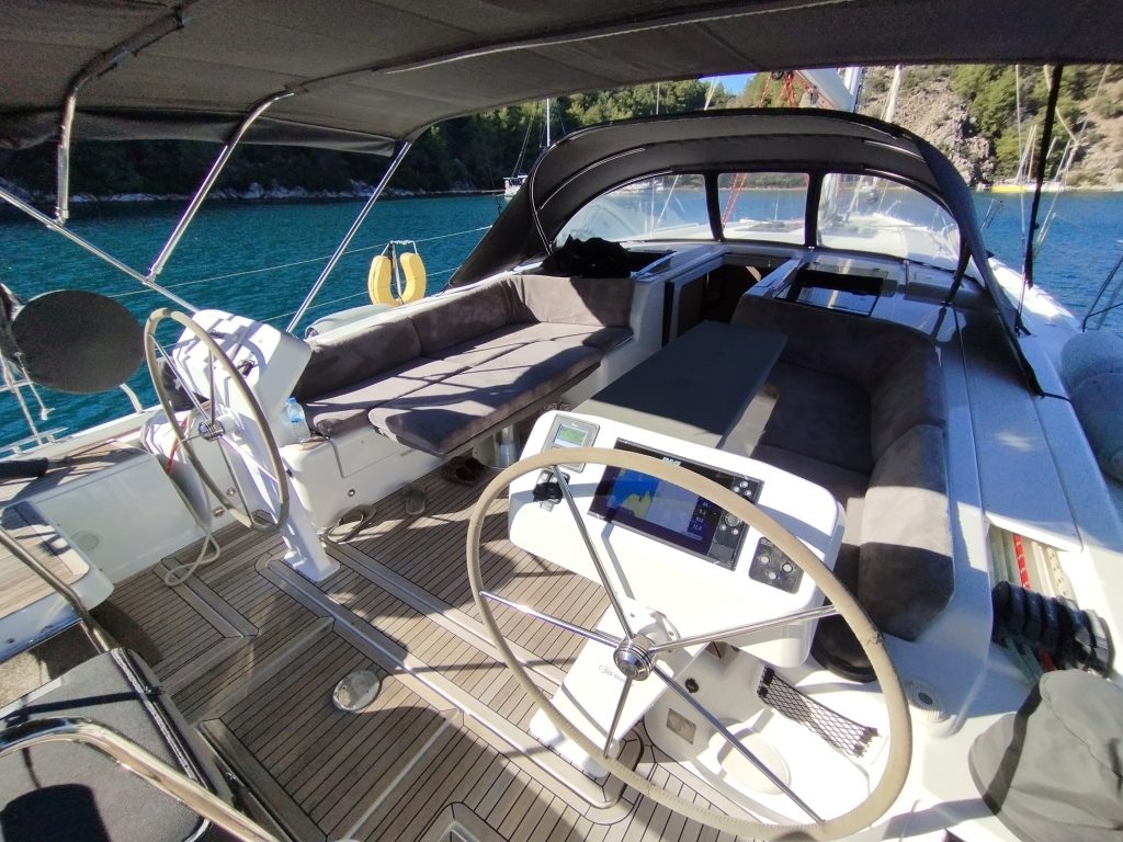 Hanse 508