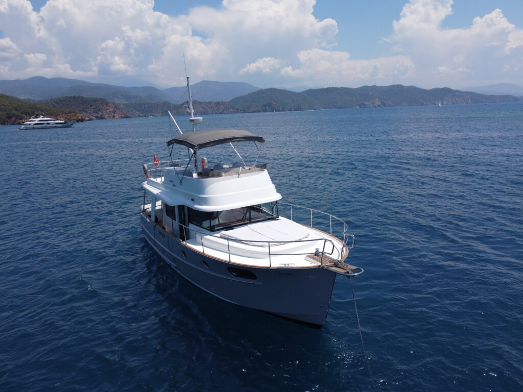 Beneteau Swift Trawler 44