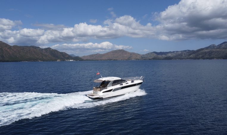 Bavaria S36 HT