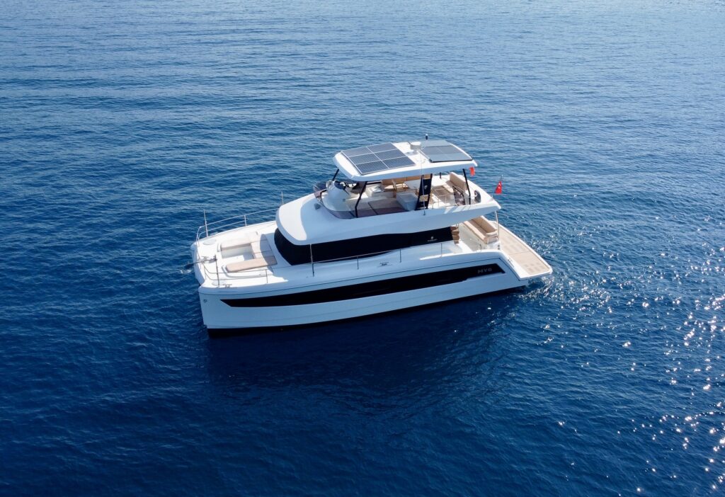 Fountaine Pajot MY6