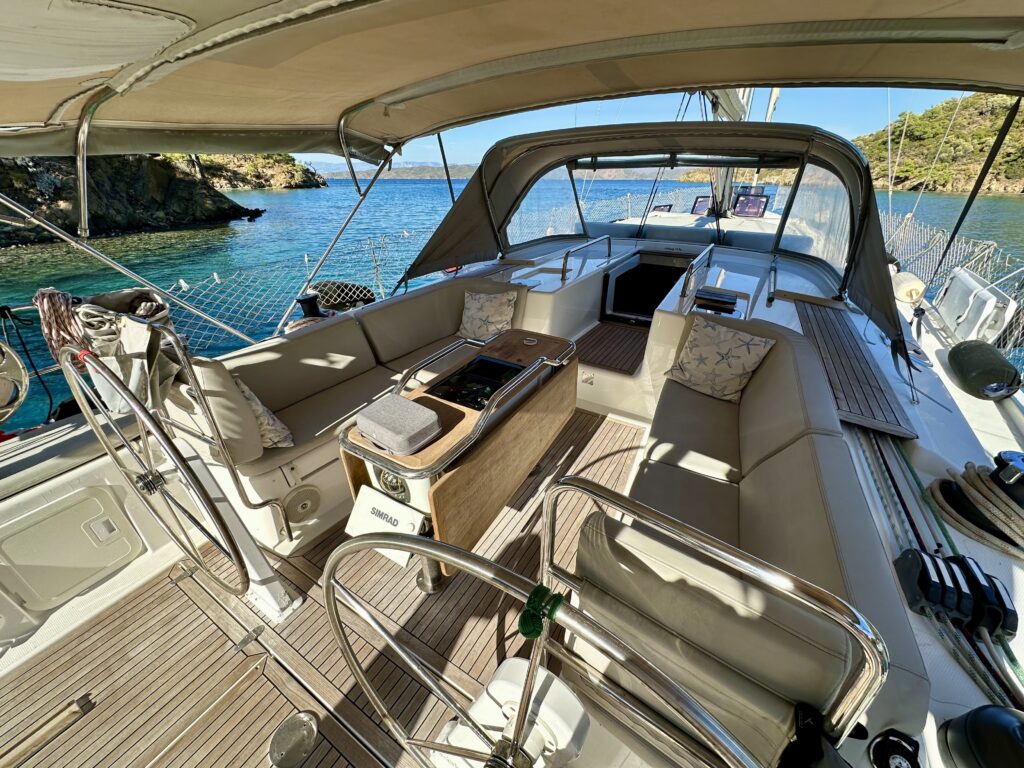 HANSE 495